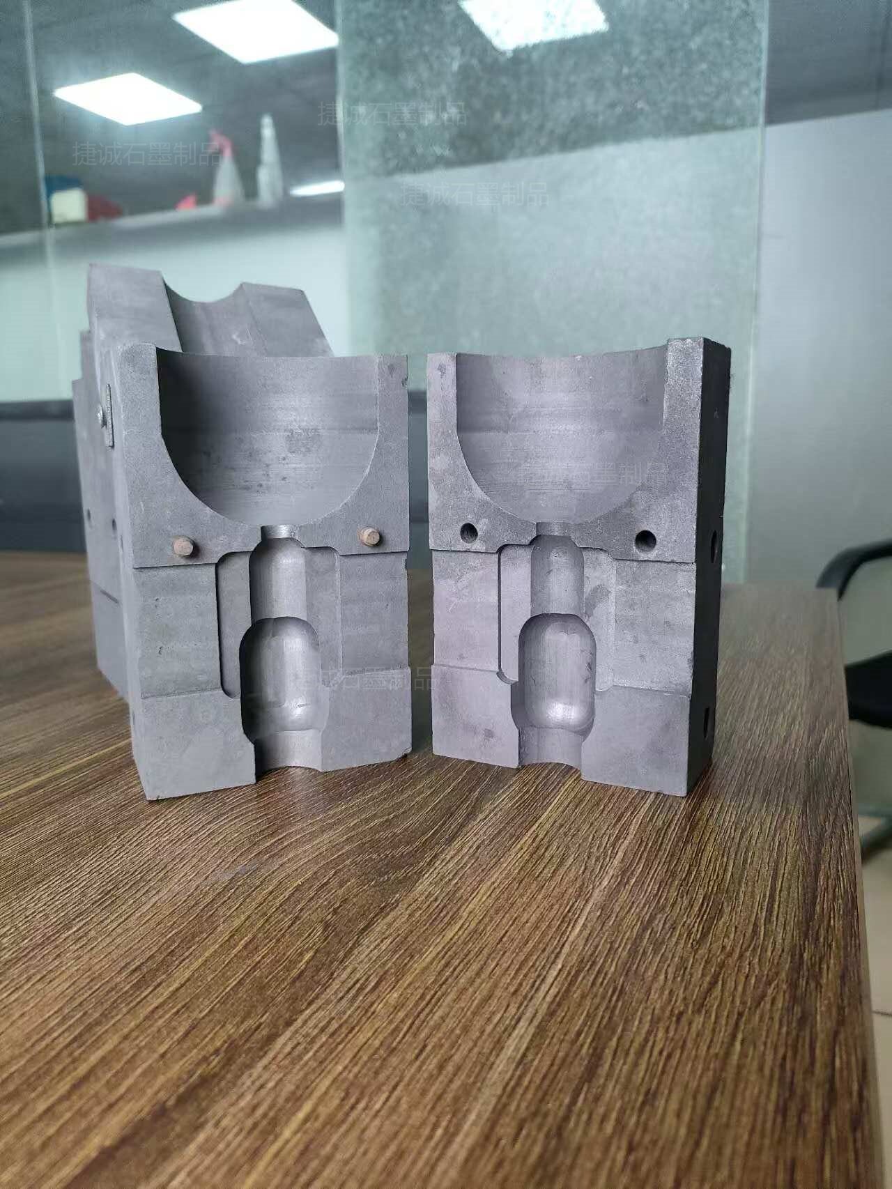 石墨制品，石墨制品加工，精密石墨件，石墨件，石墨件加工，精密石墨件生產(chǎn)廠家，石墨制品生產(chǎn)廠家，石墨制品加工廠